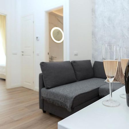 R.B. Guesthouse ลาสเปเซีย ภายนอก รูปภาพ